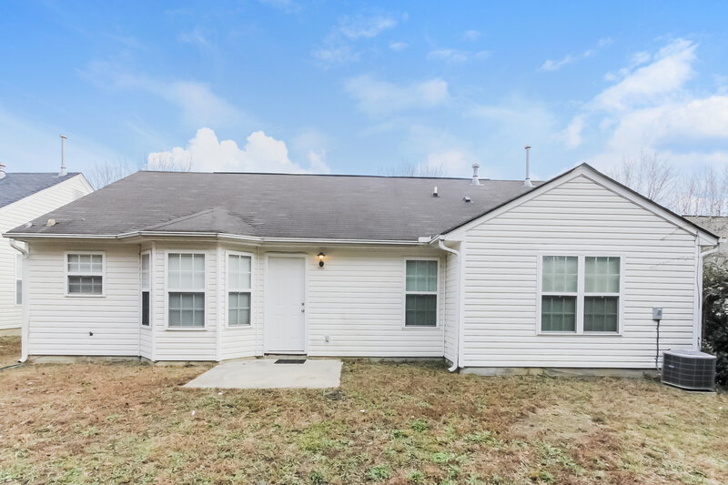 1,660/Mo, 2936 Westwinds Ct Charlotte, NC 28214 Rear View