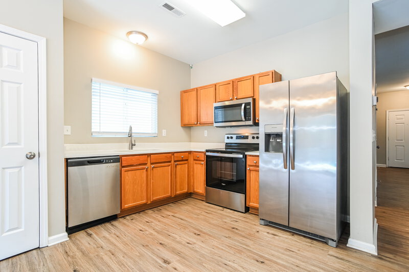 1,885/Mo, 10243 Hugue Way Charlotte, NC 28214 Misc View 3