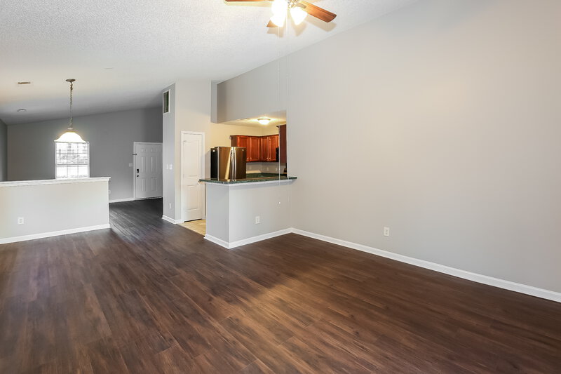 1,790/Mo, 12110 Stewarts Crossing Dr Charlotte, NC 28215 Living Room View