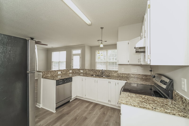 2,030/Mo, 4705 Fox Thorne Dr Charlotte, NC 28216 Misc View 6