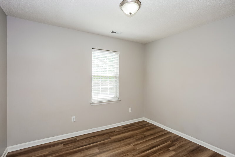 1,980/Mo, 4705 Fox Thorne Dr Charlotte, NC 28216 Bedroom View 3