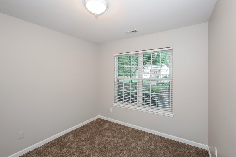 1,970/Mo, 4006 Craven Hill Dr Charlotte, NC 28216 Bedroom View 2