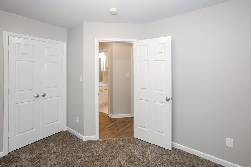 1,970/Mo, 4006 Craven Hill Dr Charlotte, NC 28216 Bedroom View 4