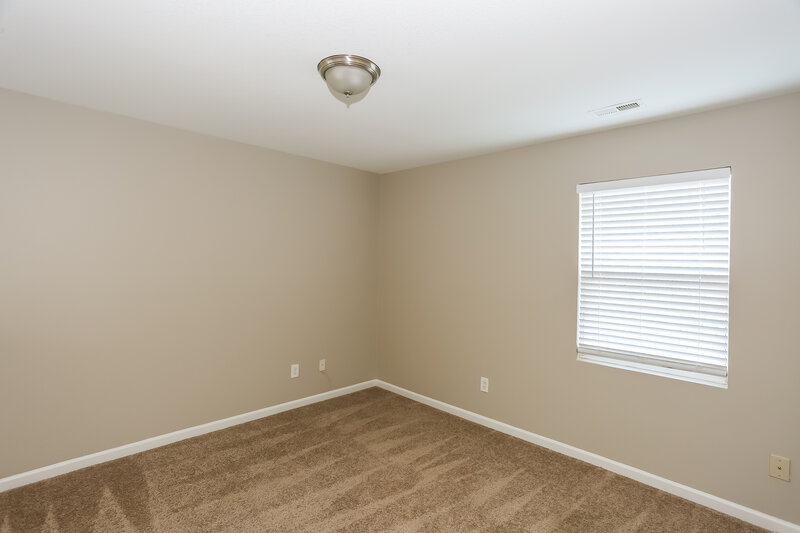 1,800/Mo, 6728 Commack Dr Charlotte, NC 28216 Bedroom View 2