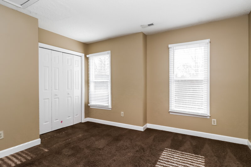 2,120/Mo, 7421 Trotter Rd Charlotte, NC 28216 Misc View 13