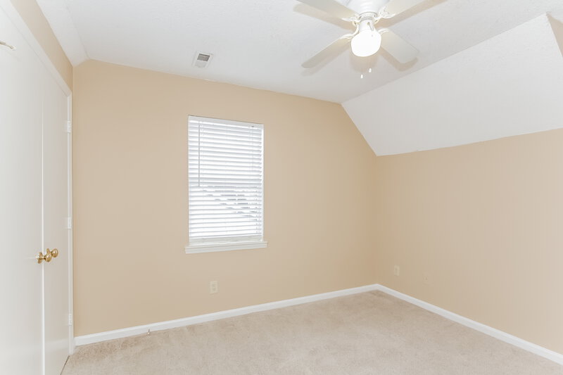 2,000/Mo, 8307 Houndstooth Dr Charlotte, NC 28227 Main Bedroom View