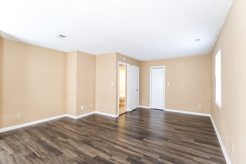 1,955/Mo, 8307 Houndstooth Dr Charlotte, NC 28227 Main Bedroom View 2