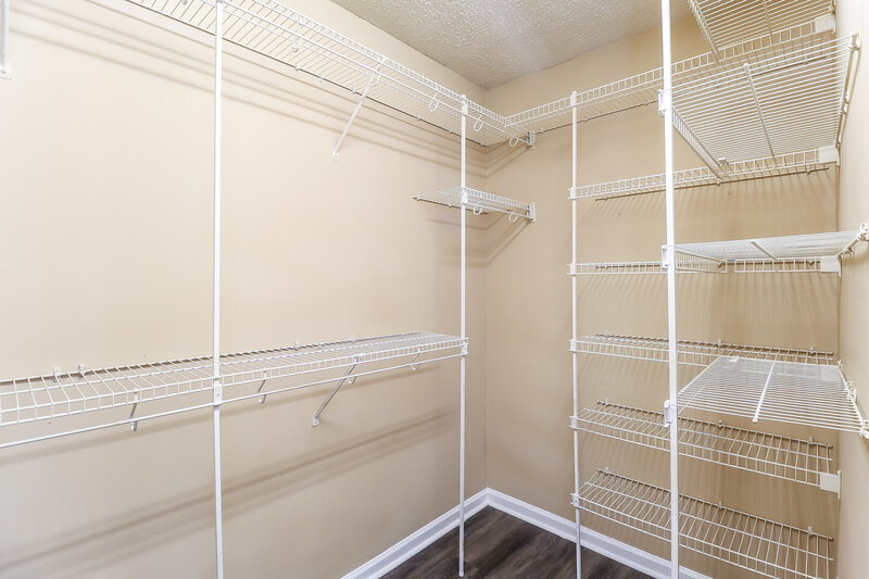 1,955/Mo, 8307 Houndstooth Dr Charlotte, NC 28227 Walk In Closet View