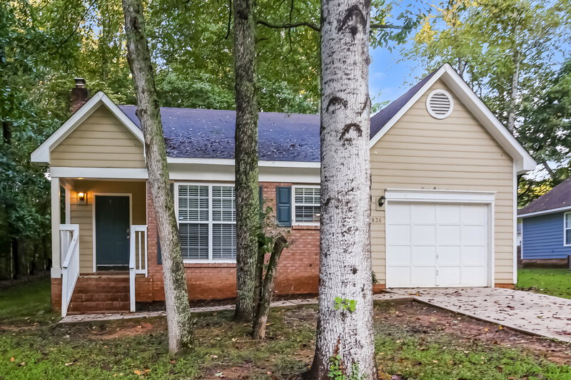 1,725/Mo, 7836 Pelican Ct Charlotte, NC 28227 Front View 2