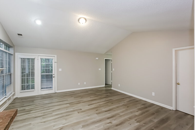 1,725/Mo, 7836 Pelican Ct Charlotte, NC 28227 Living Room View