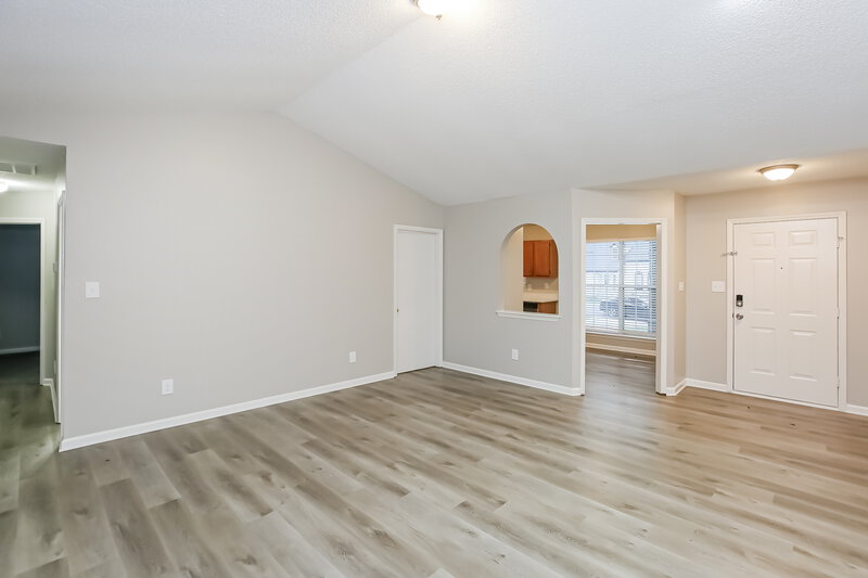 1,725/Mo, 7836 Pelican Ct Charlotte, NC 28227 Living Room View 2