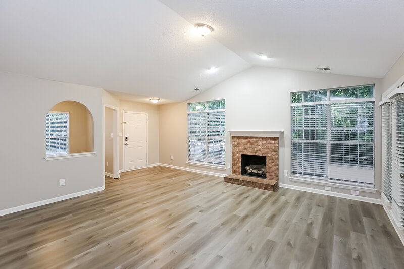 1,725/Mo, 7836 Pelican Ct Charlotte, NC 28227 Living Room View 3