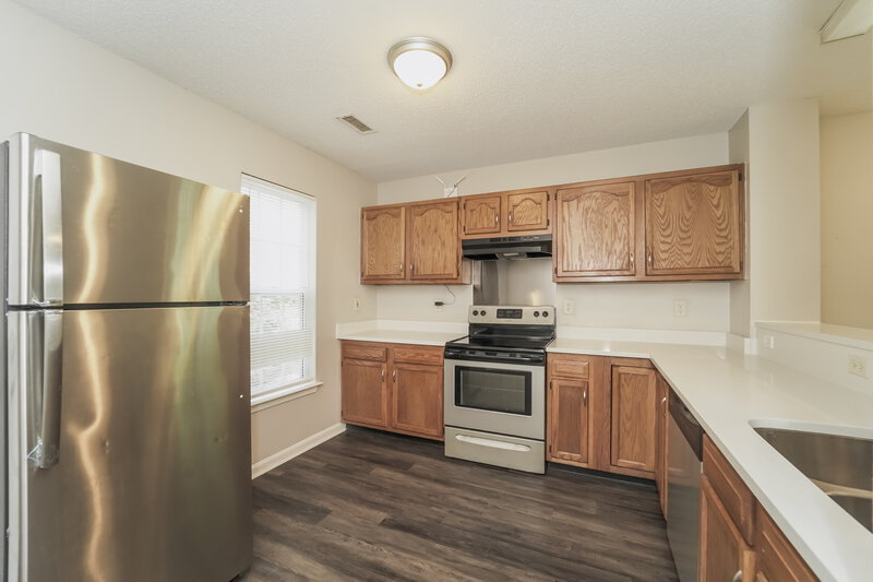 1,585/Mo, 5625 Patton St Charlotte, NC 28269 Kitchen View