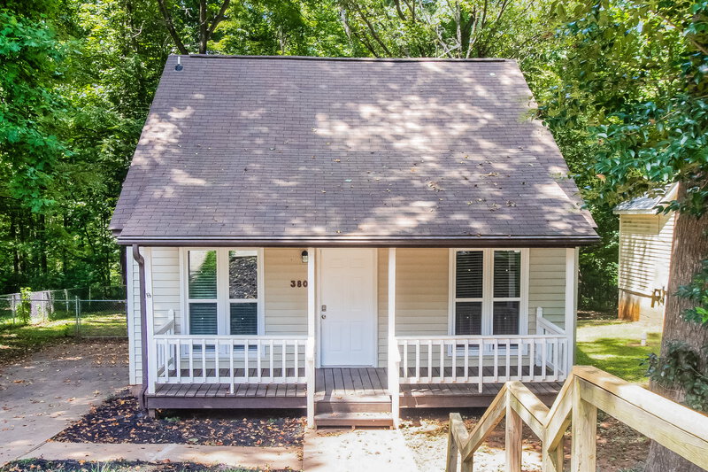 2,500/Mo, 3801 Davis Ln Charlotte, NC 28269 External View