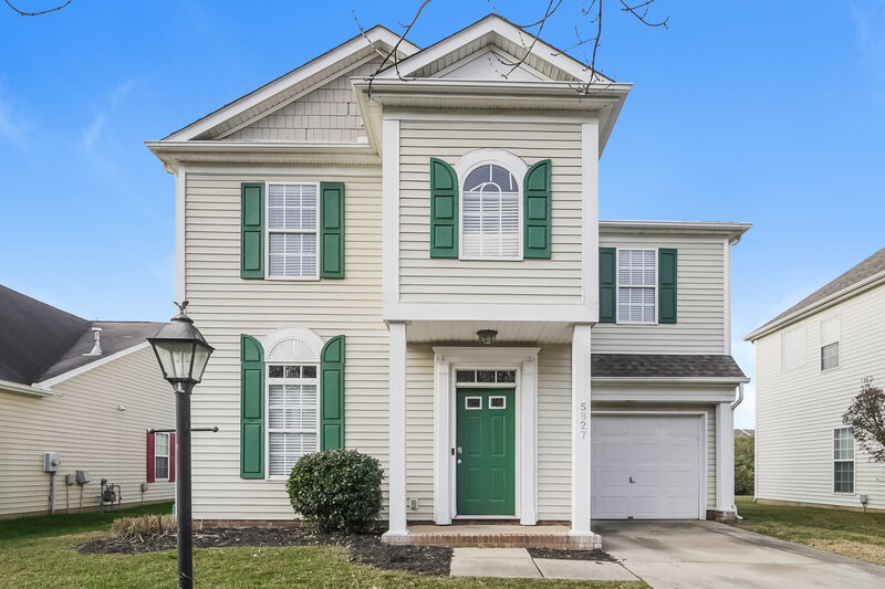 1,905/Mo, 5827 Waverly Lynn Ln Charlotte, NC 28269 External View