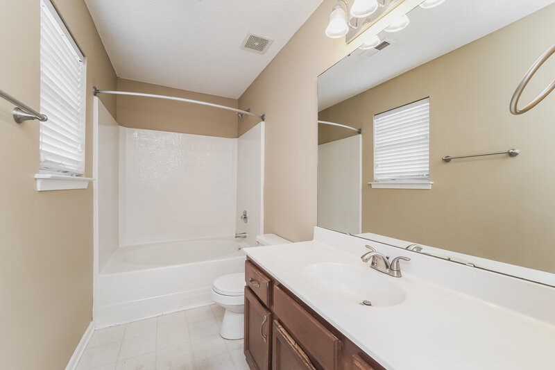 1,905/Mo, 5827 Waverly Lynn Ln Charlotte, NC 28269 Misc View 8