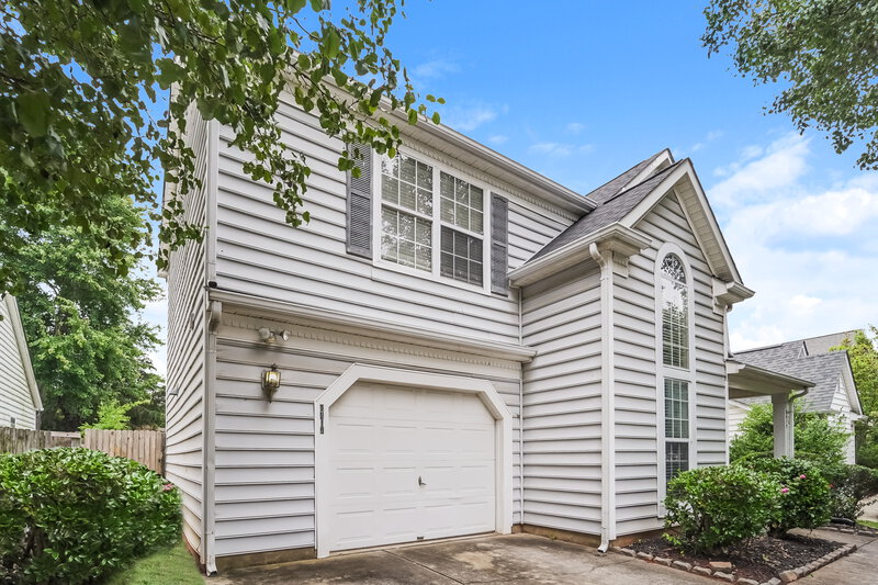 1,920/Mo, 8417 Redstone View Dr Charlotte, NC 28269 Front View