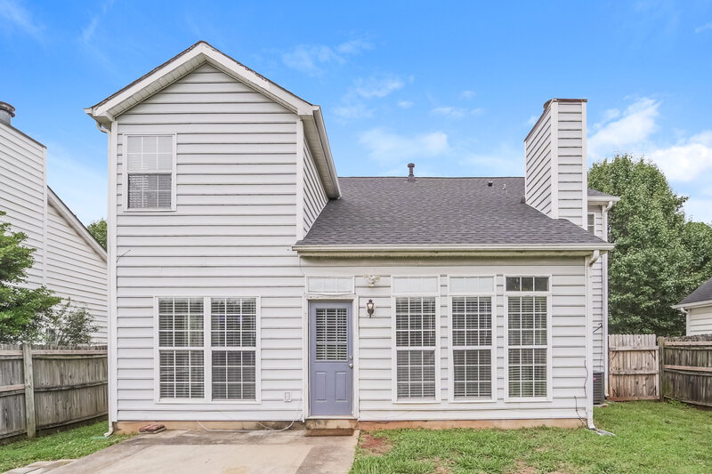 1,920/Mo, 8417 Redstone View Dr Charlotte, NC 28269 Rear View