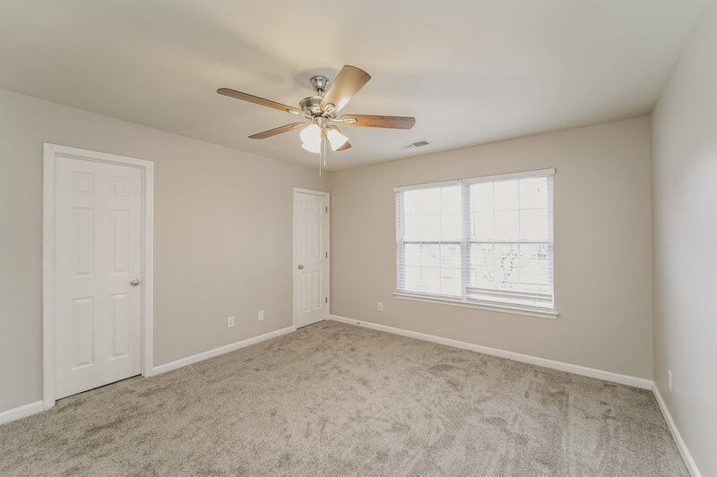 1,775/Mo, 7511 Eben Dr Charlotte, NC 28269 Main Bedroom View 2