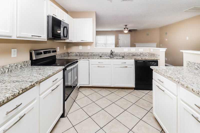 1,995/Mo, 3005 Hunters Creek Ct Charlotte, NC 28269 Kitchen View