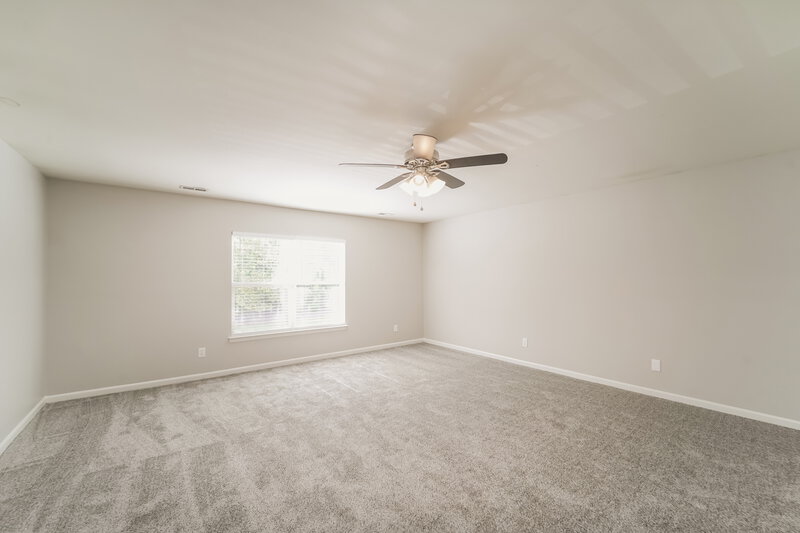 2,190/Mo, 4701 Potters Glen Rd Charlotte, NC 28269 Main Bedroom View