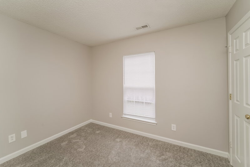 1,765/Mo, 5128 Deerton Rd Charlotte, NC 28269 Bedroom View 3