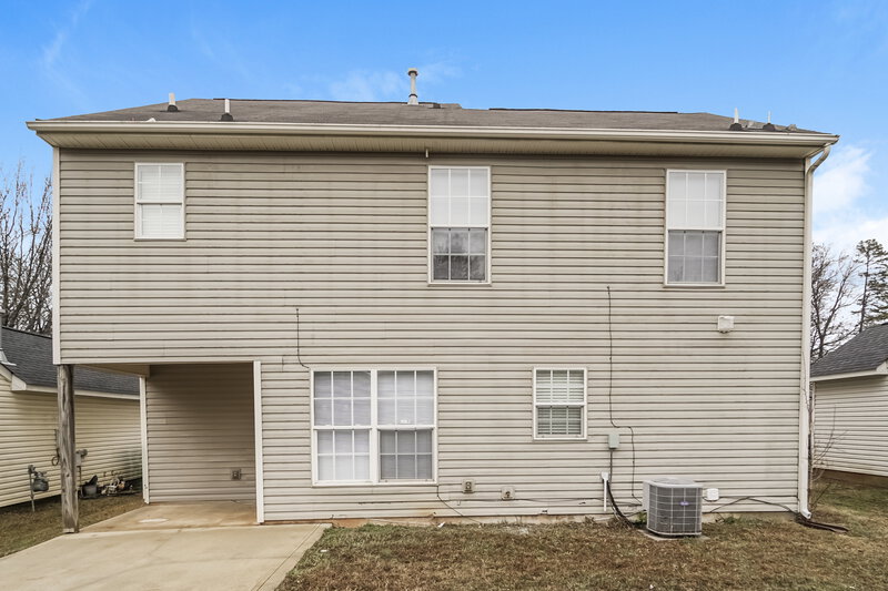 1,765/Mo, 5128 Deerton Rd Charlotte, NC 28269 Rear View
