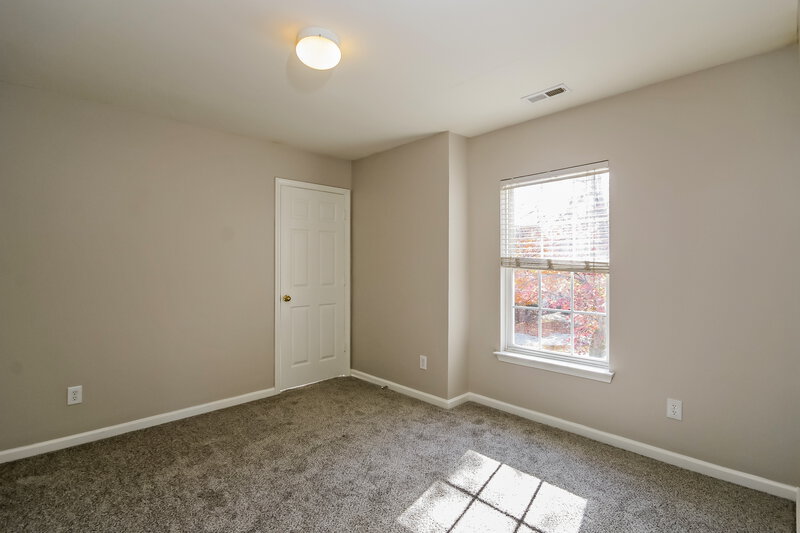 2,090/Mo, 10621 Mountain Springs Dr Charlotte, NC 28278 Bedroom View 2