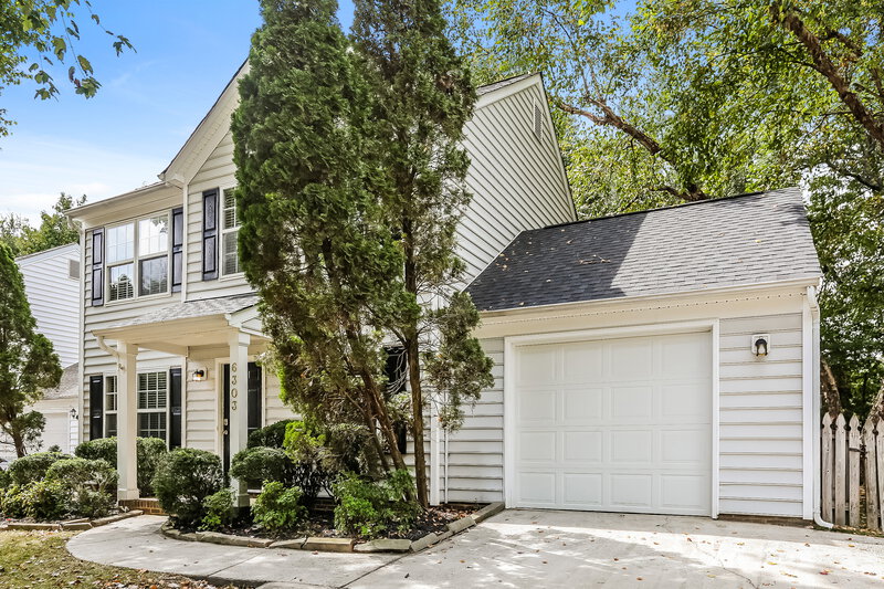 1,855/Mo, 6303 Spanish Moss Ln Charlotte, NC 28262 Front View 2