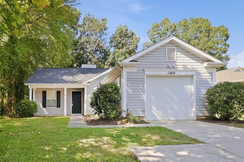 1,995/Mo, 11416 Northwoods Forest Dr Charlotte, NC 28214 External View