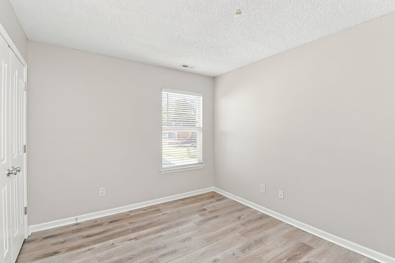 1,995/Mo, 11416 Northwoods Forest Dr Charlotte, NC 28214 Bedroom View