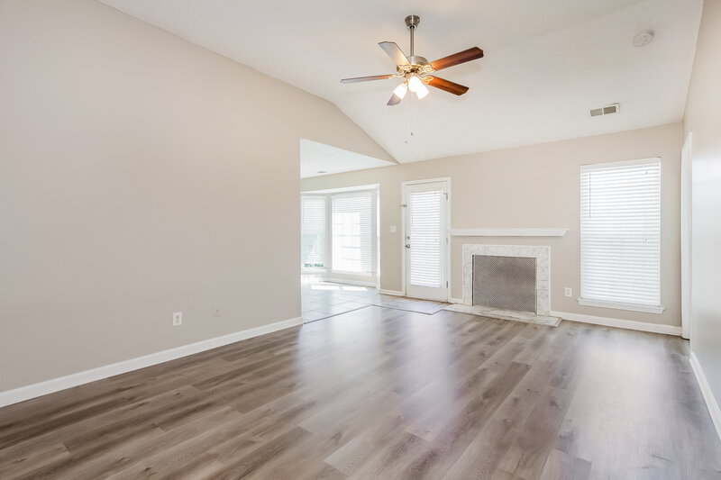 2,085/Mo, 5821 Pennycross Ln Charlotte, NC 28216 Misc View 3