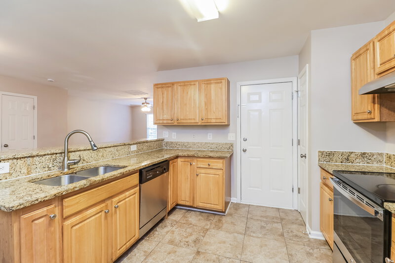 1,785/Mo, 2618 Marmac Rd Charlotte, NC 28208 Kitchen View
