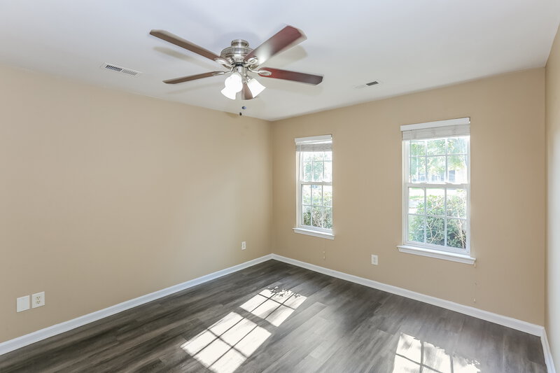 2,360/Mo, 1563 Hollow Maple Dr Charlotte, NC 28216 Main Bedroom View