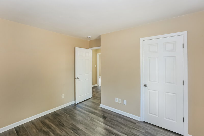 2,360/Mo, 1563 Hollow Maple Dr Charlotte, NC 28216 Bedroom View
