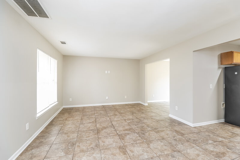 1,795/Mo, 5038 Blueberry Hollow Pl Charlotte, NC 28208 Living Room View