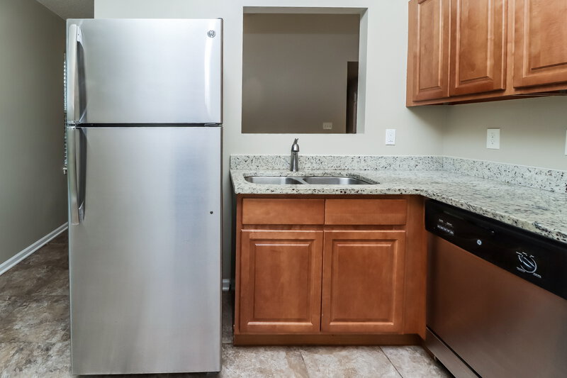 1,825/Mo, 2634 Millpond Way Concord, NC 28027 Kitchen View 2