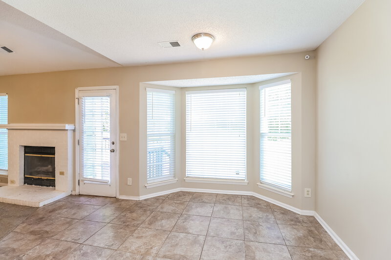 1,755/Mo, 11609 Brockley Ct Charlotte, NC 28215 Dining Room View