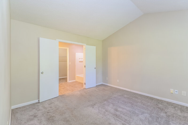 1,755/Mo, 11609 Brockley Ct Charlotte, NC 28215 Main Bedroom View