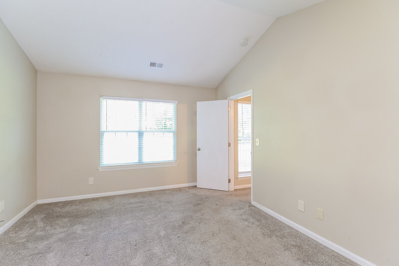 1,755/Mo, 11609 Brockley Ct Charlotte, NC 28215 Main Bedroom View 2
