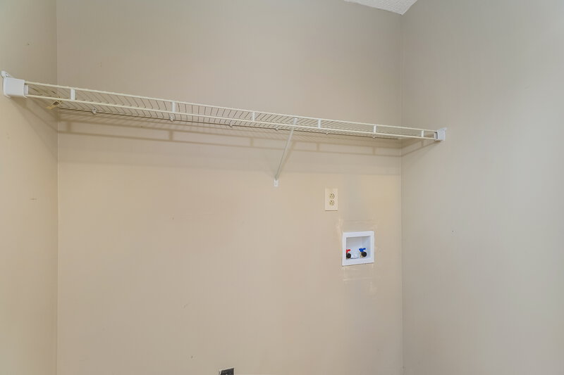 1,755/Mo, 11609 Brockley Ct Charlotte, NC 28215 Laundry Room View