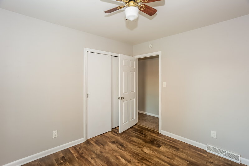 1,635/Mo, 88 Meadow Ave Ne Concord, NC 28025 Bedroom View 2