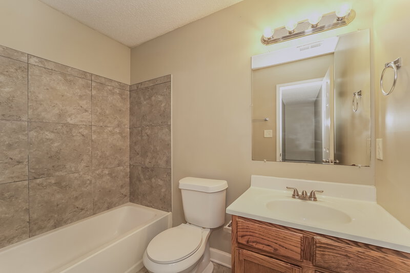 2,070/Mo, 203 Kingville Dr Charlotte, NC 28213 Misc View 13