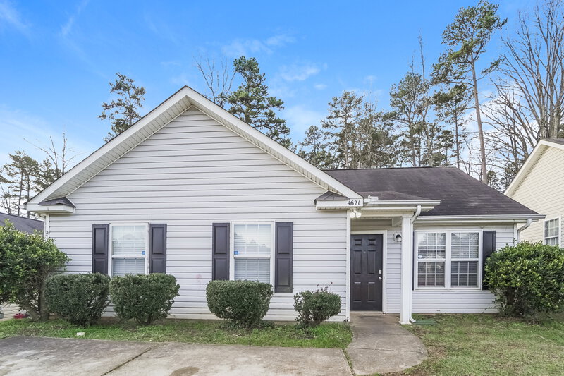 1,635/Mo, 4621 Bomar Dr Charlotte, NC 28216 Front View