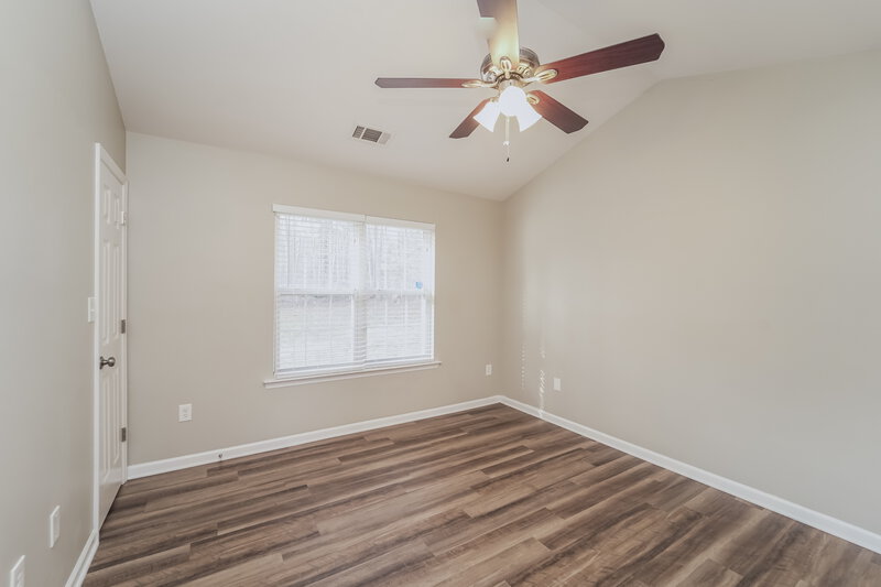 1,635/Mo, 4621 Bomar Dr Charlotte, NC 28216 Main Bedroom View