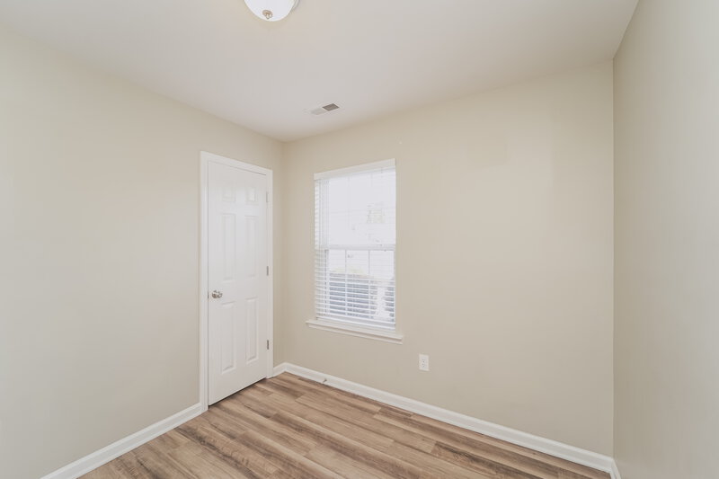 1,635/Mo, 4621 Bomar Dr Charlotte, NC 28216 Bedroom View 2