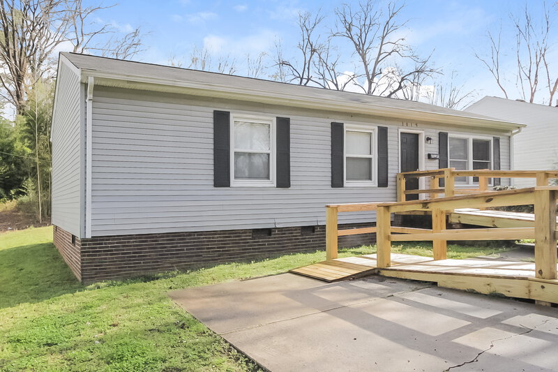 1,610/Mo, 3019 Sam Drenan Rd Charlotte, NC 28205 Misc View