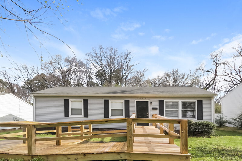 1,610/Mo, 3019 Sam Drenan Rd Charlotte, NC 28205 Misc View 2
