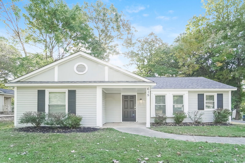 1,755/Mo, 615 Fawnbrook Ln Charlotte, NC 28217 Front View