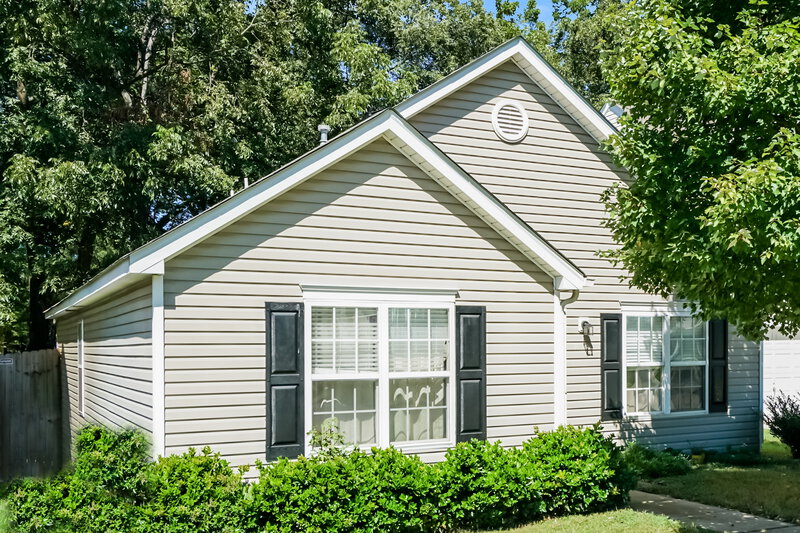 2,450/Mo, 2417 Anna Garrison Rd Charlotte, NC 28206 External View